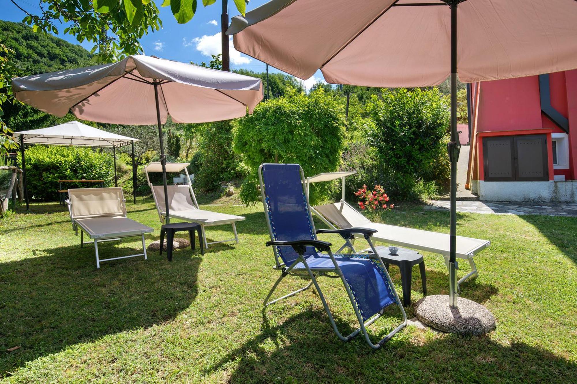 Bed and Breakfast Alchimista Bb Borgo Marciano Кастельнуово-ди-Магра Экстерьер фото